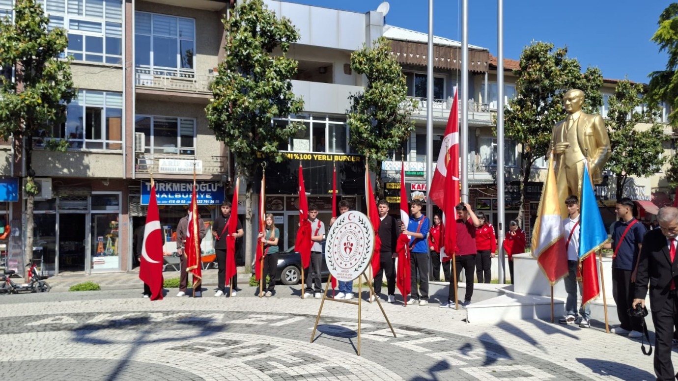 Akyazı'da 19 Mayıs Anma Töreni Gerçekleştirildi