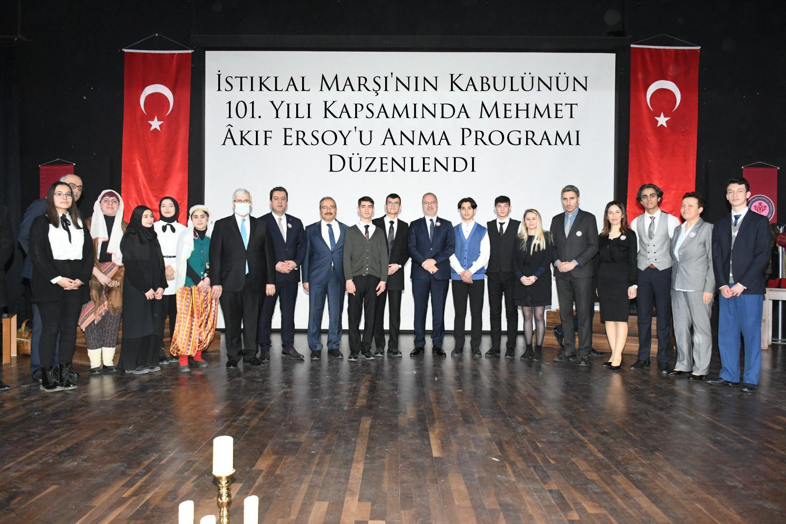 İstiklal Marşı'nın Kabulünün 101. Yılı Kapsamında Mehmet Akif Ersoy'u Anma Programı Düzenlendi