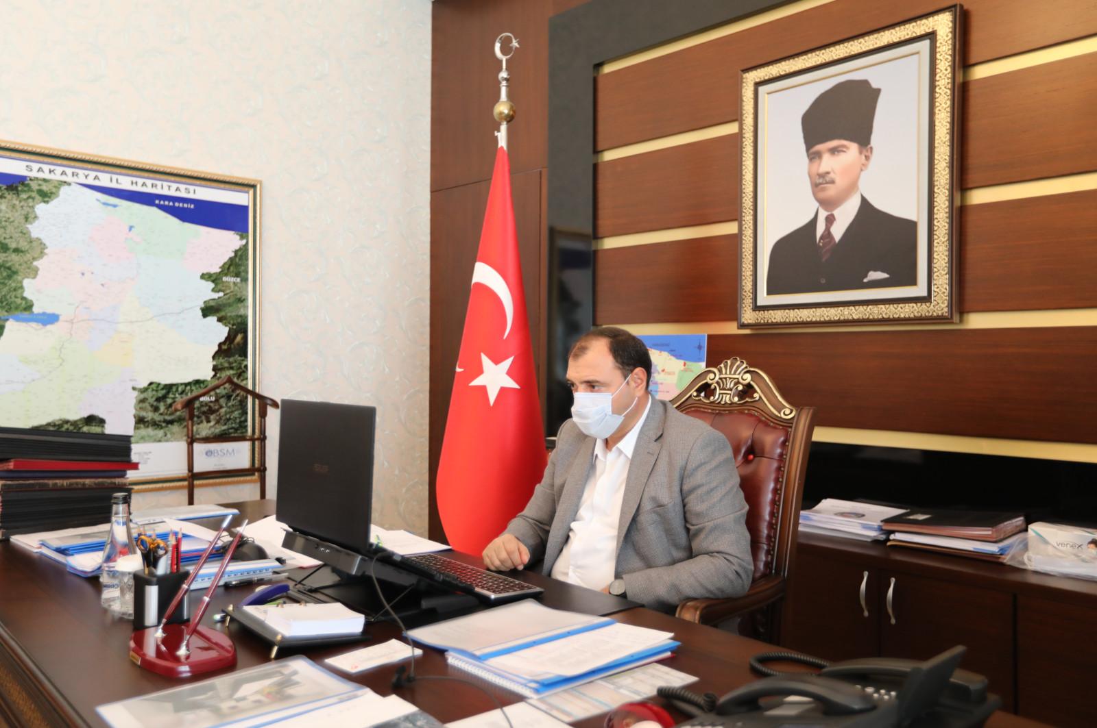 Koronavirüs Değerlendirme Toplantısı Vali Çetin Oktay Kaldırım’ın Başkanlığında Yapıldı