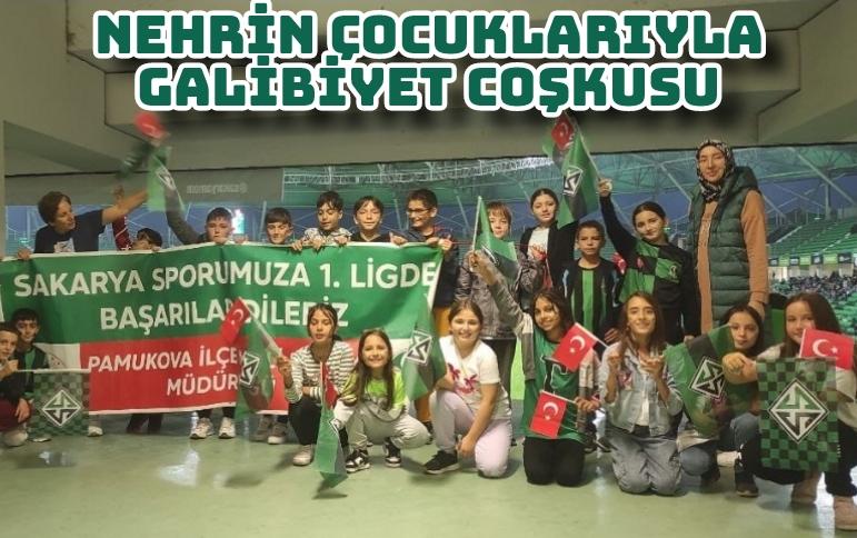 Nehrin Çocuklarıyla Galibiyet Coşkusu