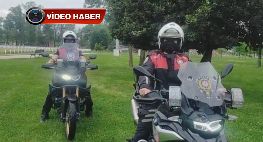 Sakarya İl Emniyet Müdürlüğünde Görevli Polis Memurlarından Anneler Günü İçin Anlamlı Video
