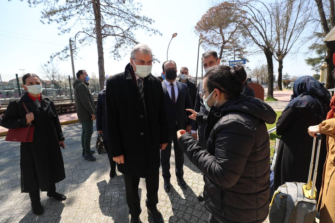 YADEM yaşlıları sağlık için kaplıcada