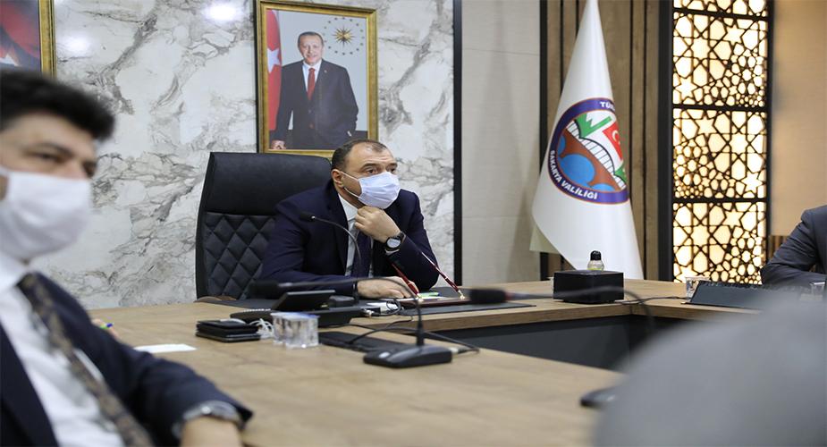 Vali Kaldırım Şehrin Önemli Aktörleri ile “Koronavirüs Değerlendirme Toplantısı”nda Bir Araya Geldi