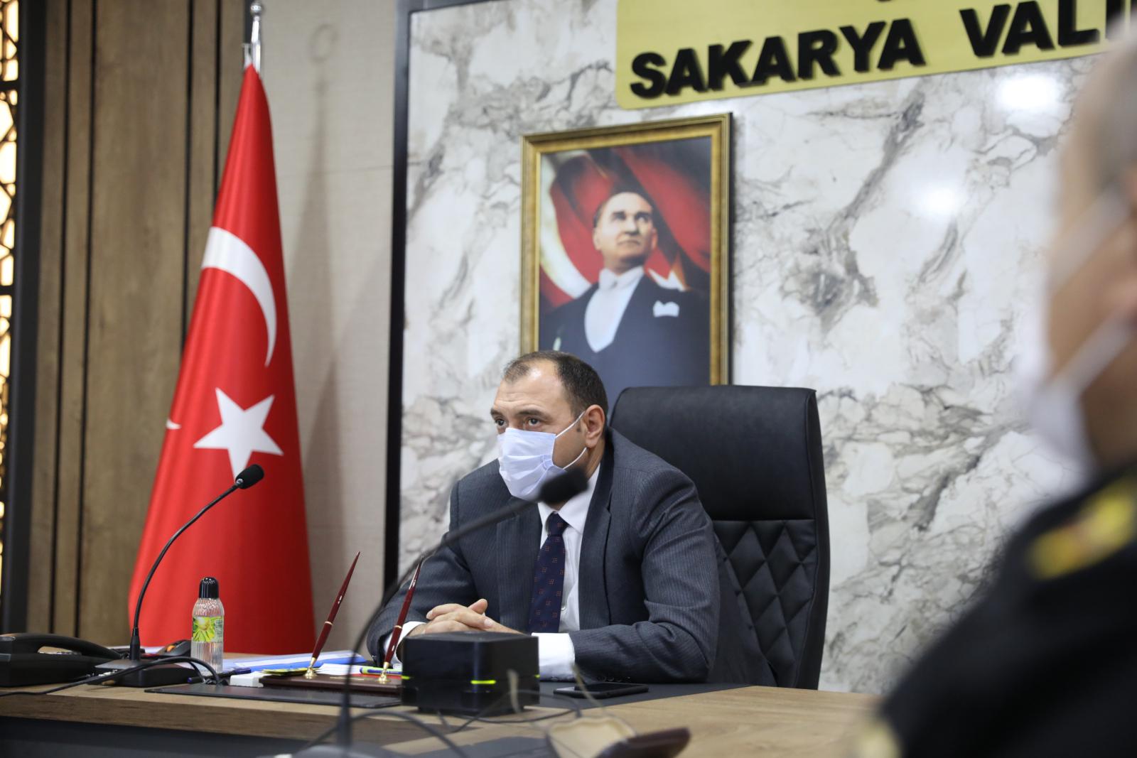 Vali Kaldırım Tam Kapanma Sürecine İlişkin Değerlendirme Toplantısına Başkanlık Etti