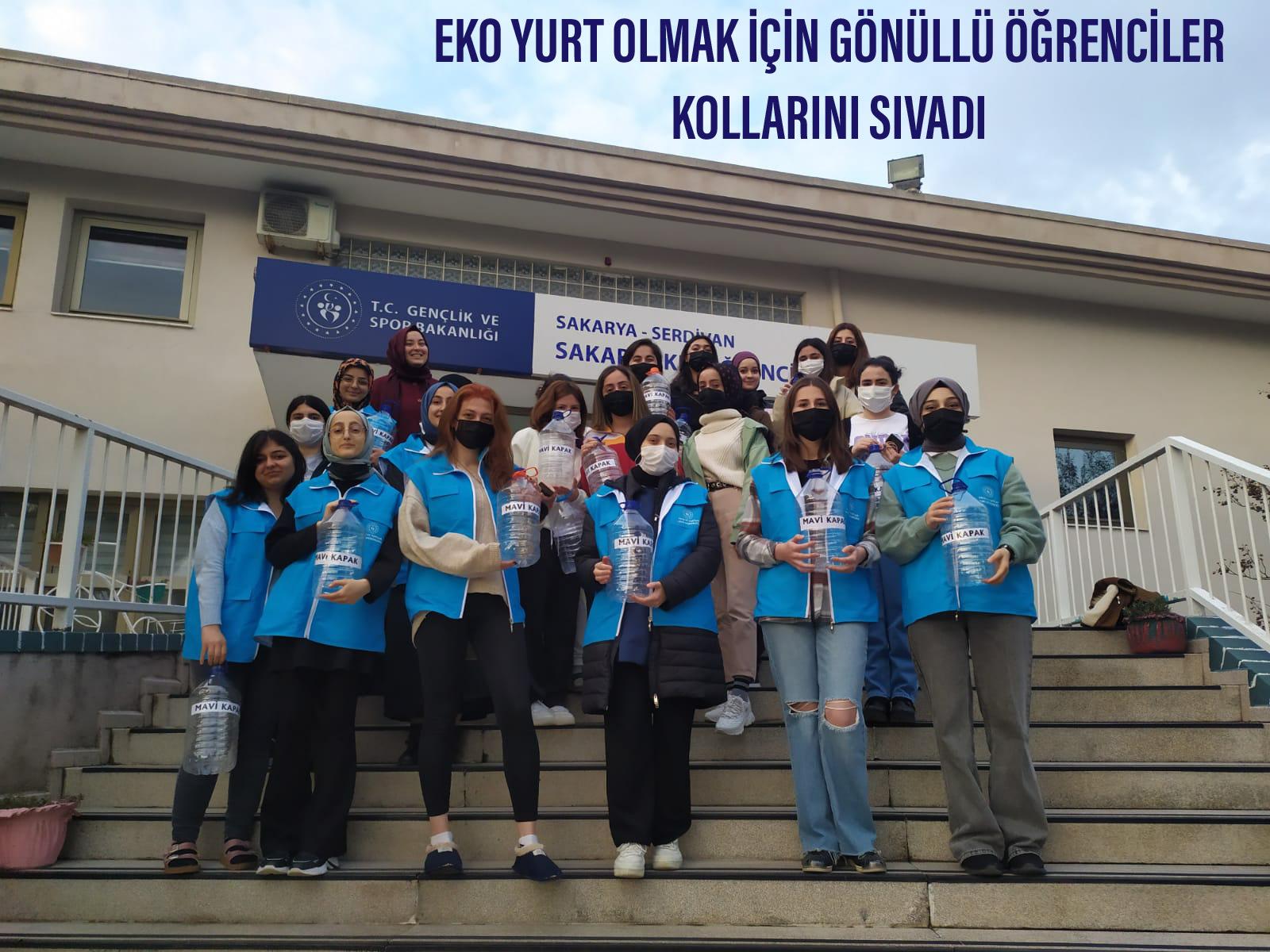 EKO YURT OLMAK İÇİN GÖNÜLLÜ ÖĞRENCİLER KOLLARINI SIVADI