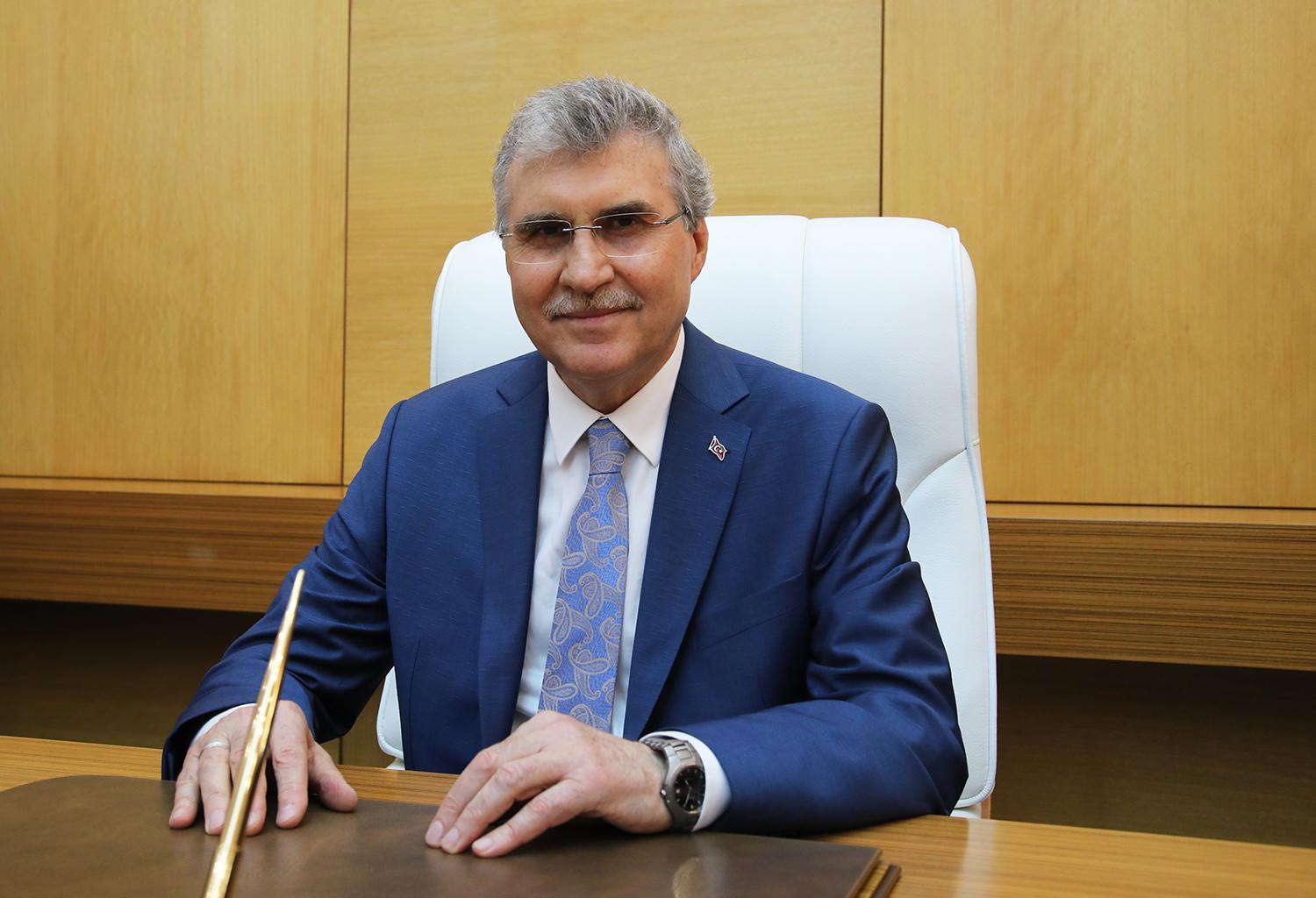 Başkan Ekrem Yüce’den çiftçiye ve ihtiyaç sahiplerine destek