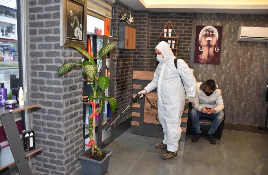ERENLER'DE BERBERLER DEZENFEKTE EDİLİYOR