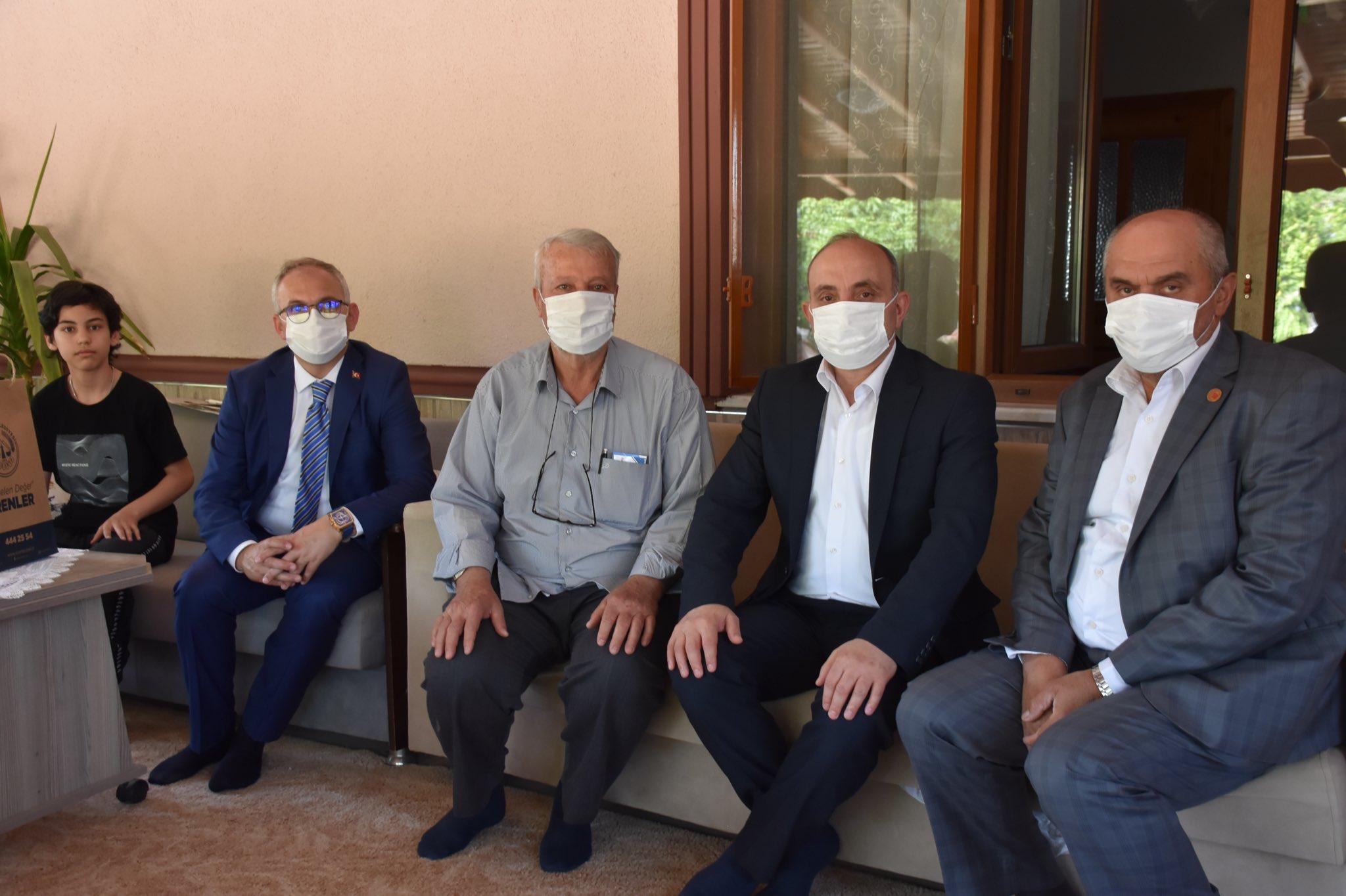 GÖNÜL KAPILARINI AÇAN VATANDAŞLARIMIZA TEŞEKKÜR EDİYORUM