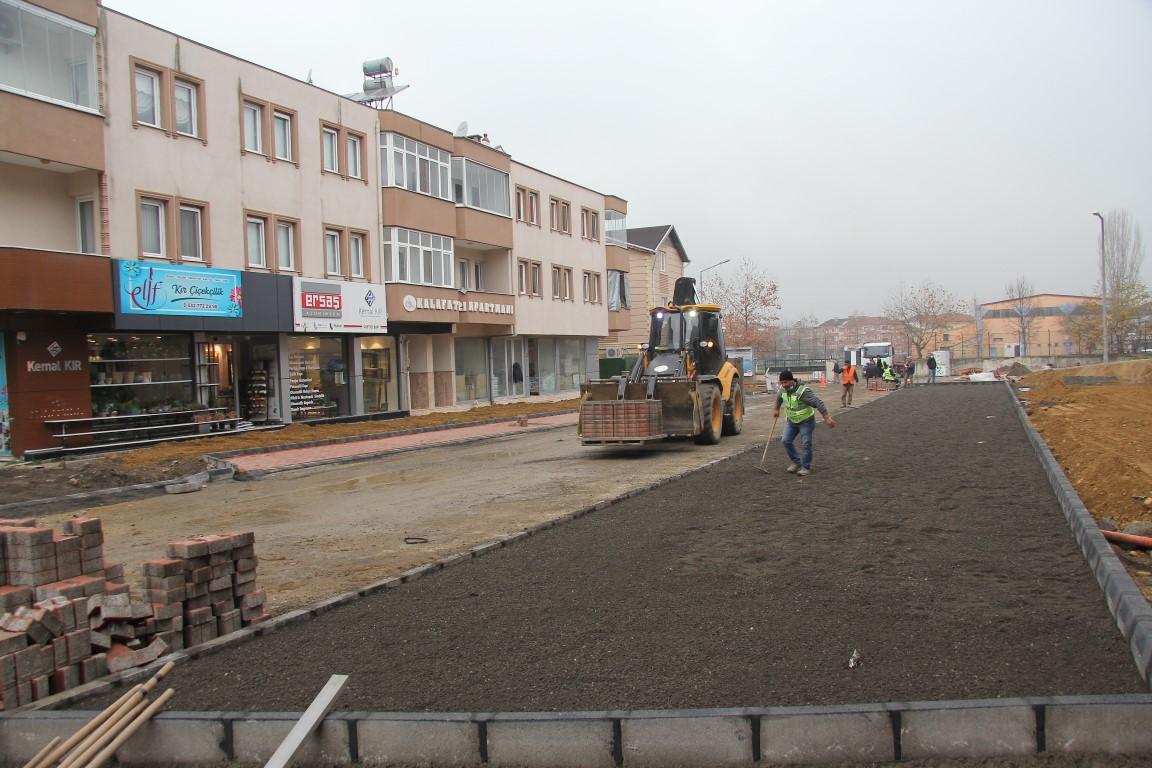 ULAŞIM DÜZENLEMESİYLE ŞEHRİN ÇEHRESİ DEĞİŞİYOR