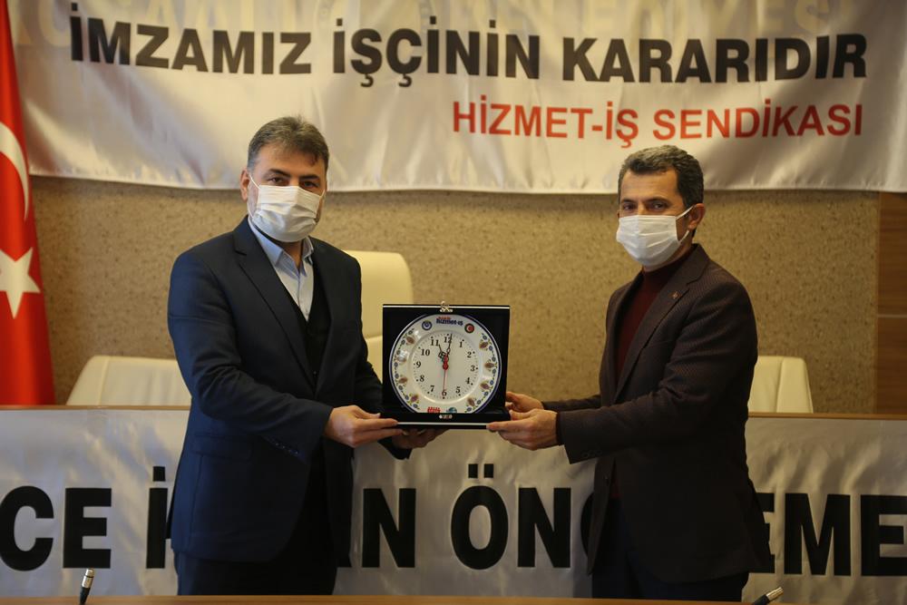 Onların Yüzü Gülerse Biz Güleriz