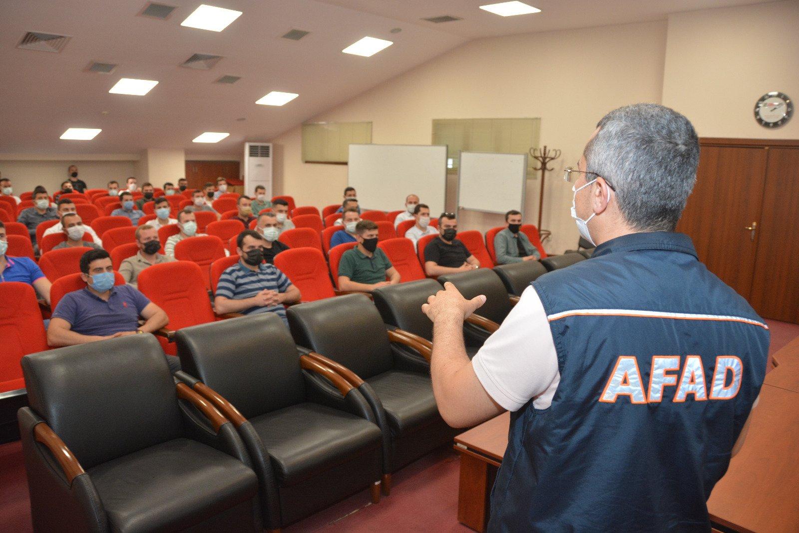 AFAD Tarafından Mahalle Bekçilerine Yönelik Temel Afet Bilinci Eğitimi Verildi