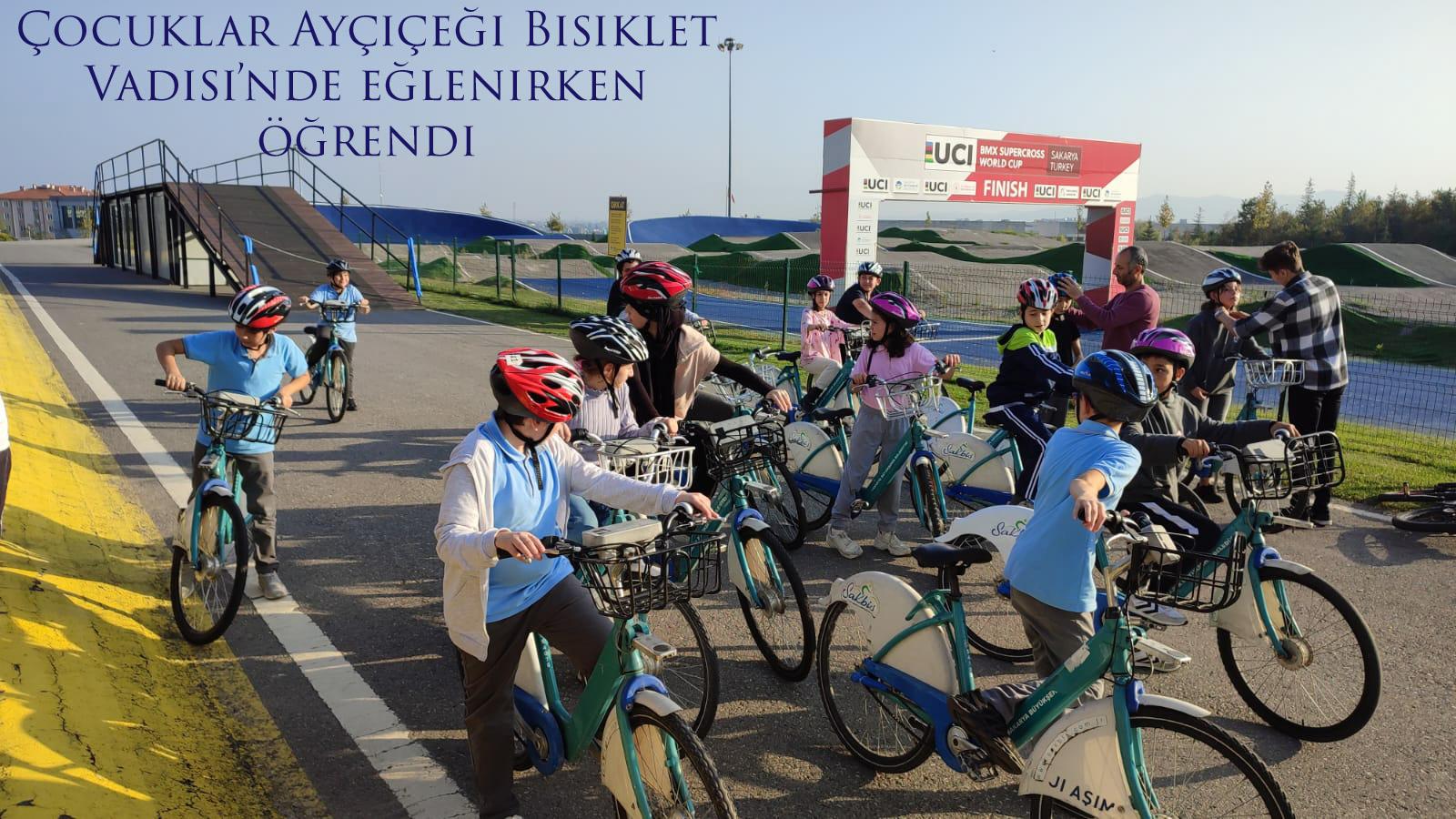 Çocuklar Ayçiçeği Bisiklet Vadisi’nde eğlenirken öğrendi