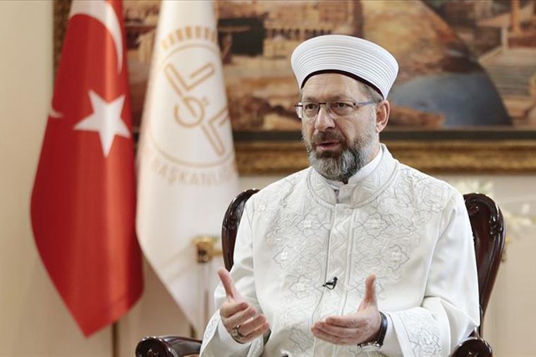 Diyanet İşleri Başkanı Ali Erbaş'tan Teravih Namazı Açıklaması