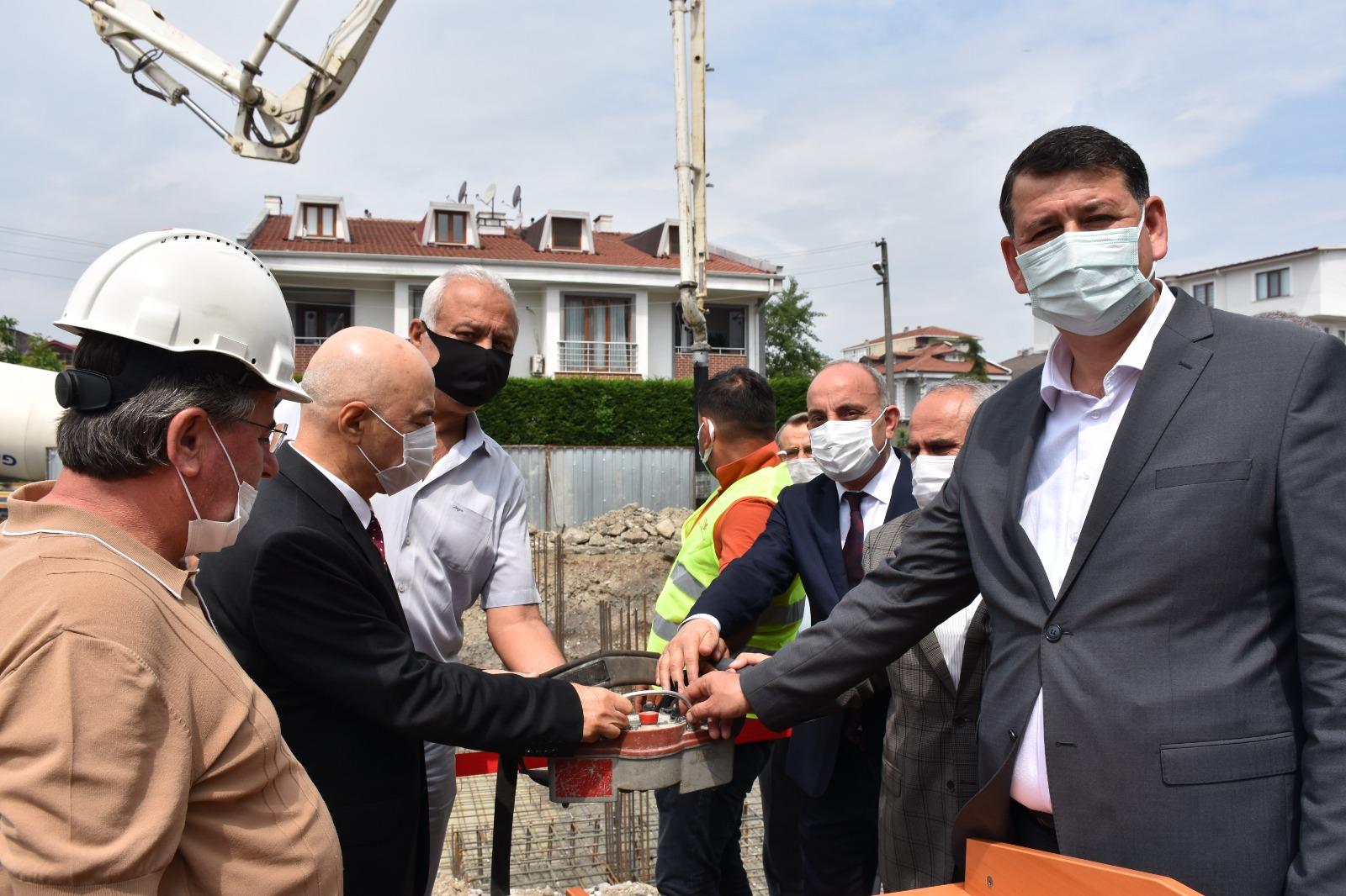 ERENLER’İN İLK KAPALI PAZAR YERİNİN TEMELİ ATILDI