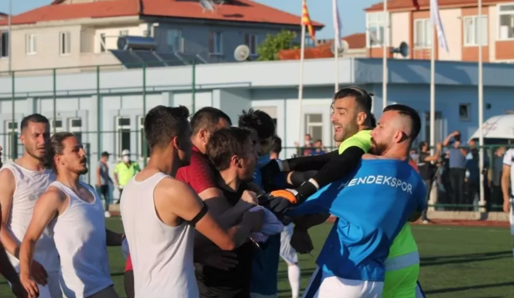 6 Futbolcu Disipline Sevk Edildi  