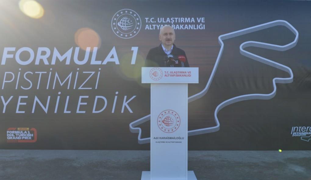 Ulaştırma ve Altyapı Bakanı Adil Karaismailoğlu, asfaltı yenilenen Formula 1 pistinde konuştu