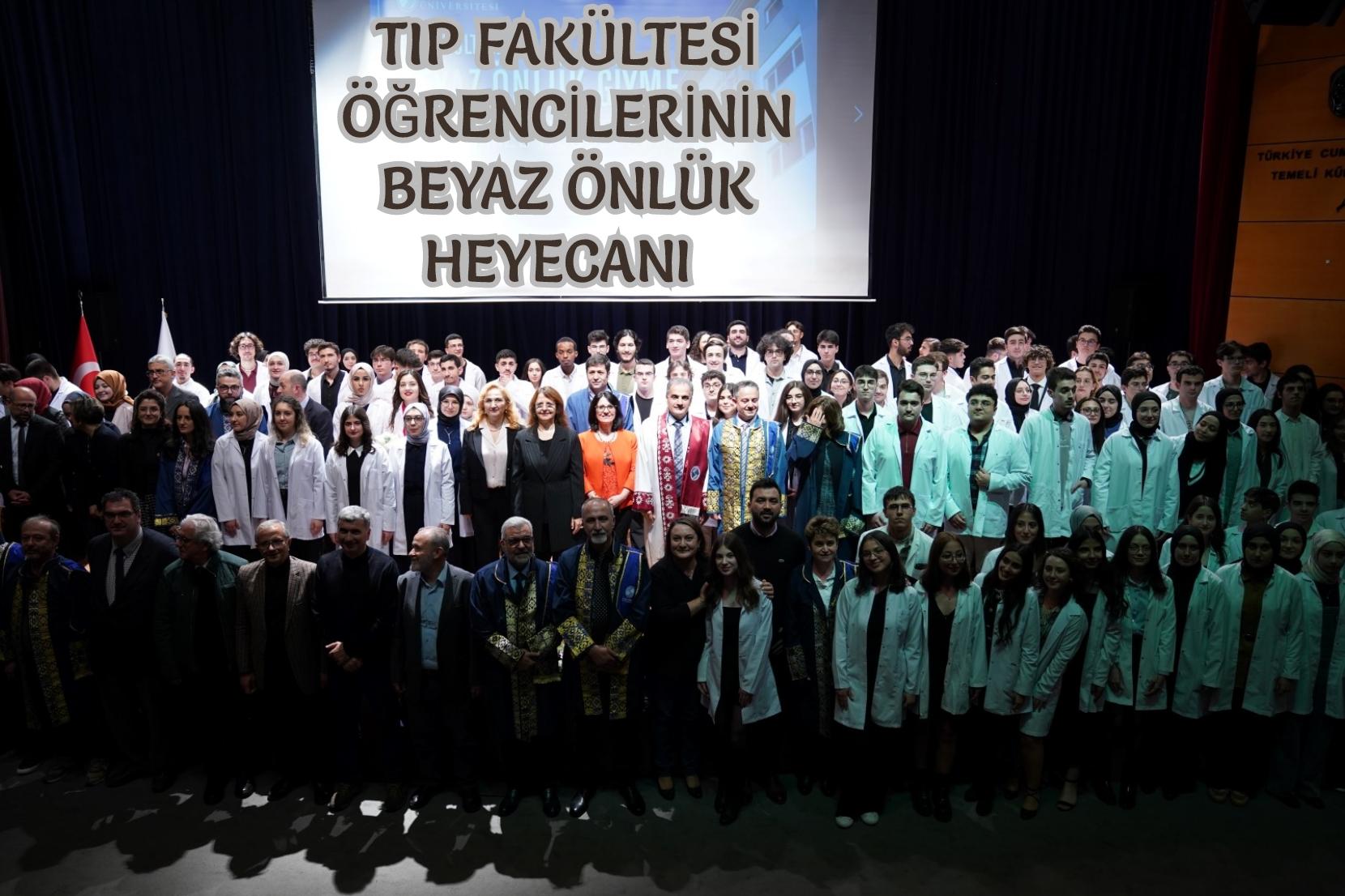 Tıp Fakültesi Öğrencilerinin Beyaz Önlük Heyecanı