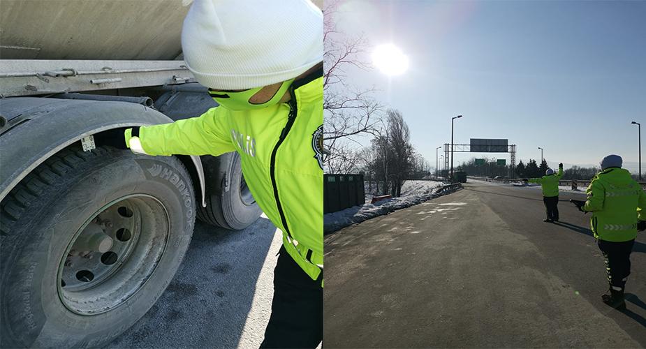 Sakarya il  Emniyet Müdürlüğü Bölge Trafik Denetleme Şube Müdürlüğü Kış Lastiği Denetimi Yaptı