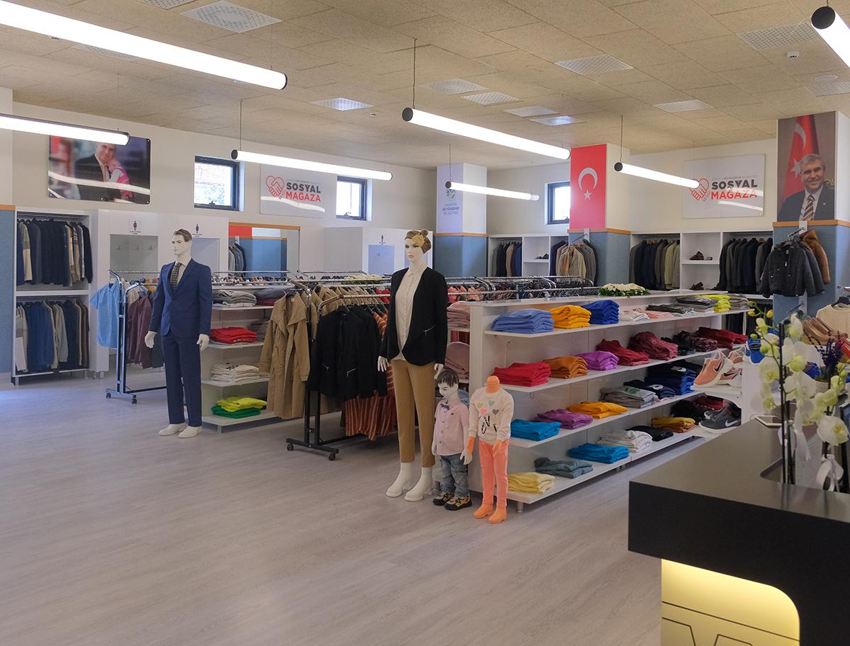 Sosyal Sevgi Mağazası ve Market Ramazan’da yüzleri güldürdü