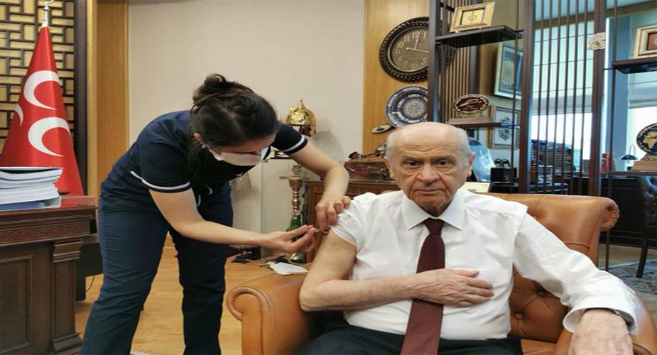 MHP LİDERİ DEVLET BAHÇELİ KOVİD-19 AŞISI YAPTIRDI