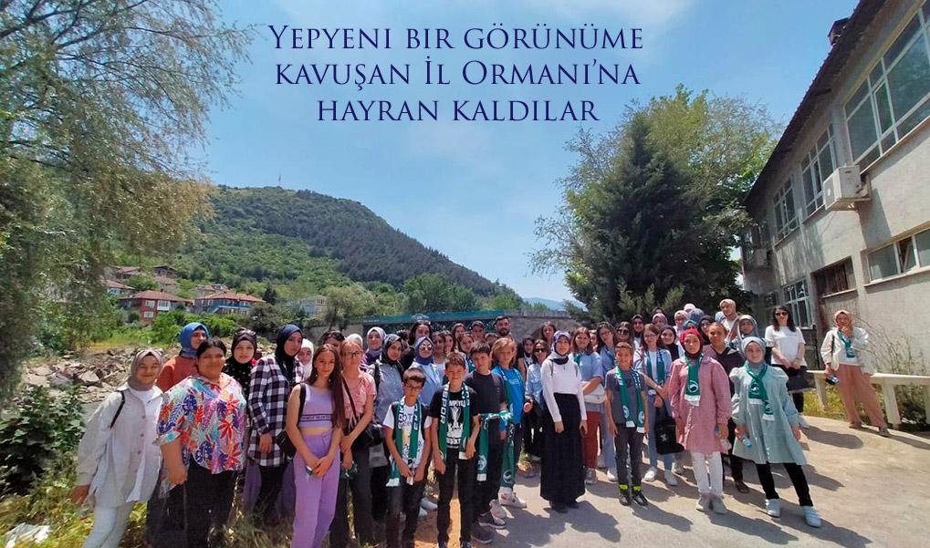 Yepyeni bir görünüme kavuşan İl Ormanı’na hayran kaldılar