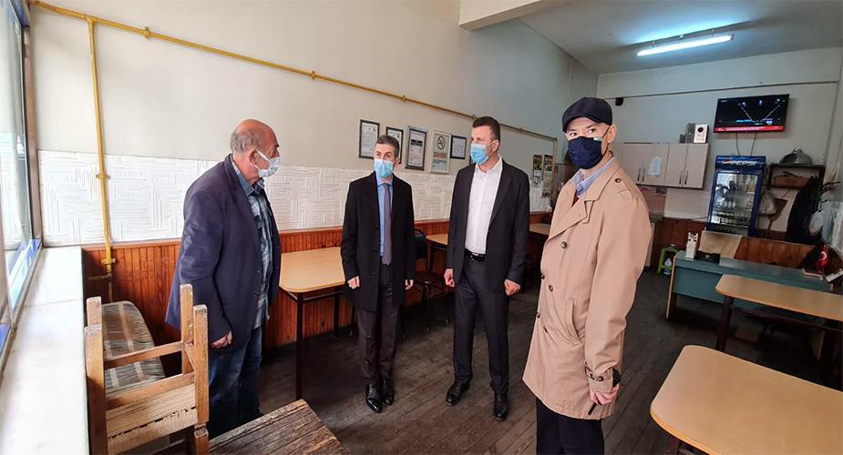 Başkan Özen, “Kurallara uyalım kedimizi ve sevdiklerimizi koruyalım”