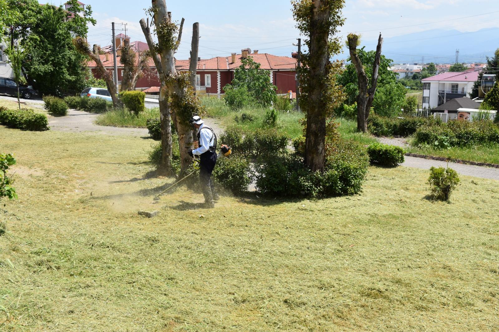 ERENLER’DE HUMMALI TEMİZLİK SÜRÜYOR