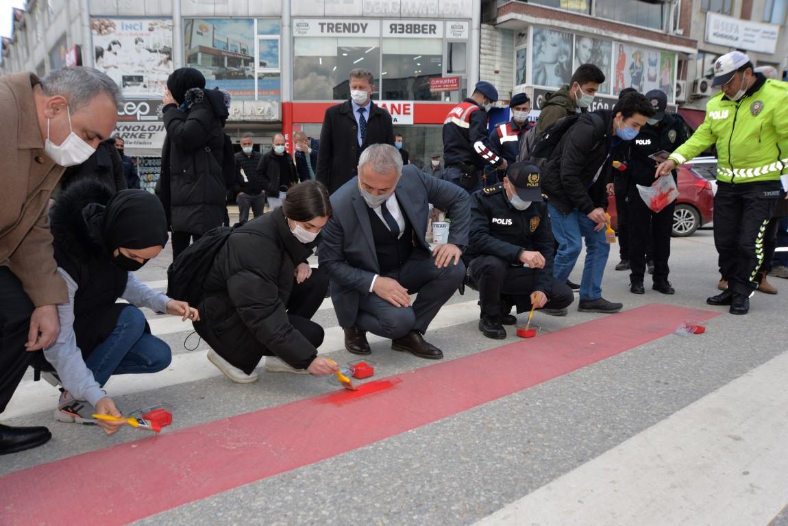 YAYALAR KIRMIZI ÇİZGİMİZ