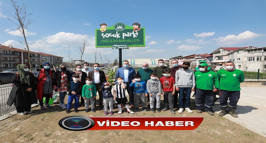 Çocuk Parklarına Meyve Fidanı Dikiliyor