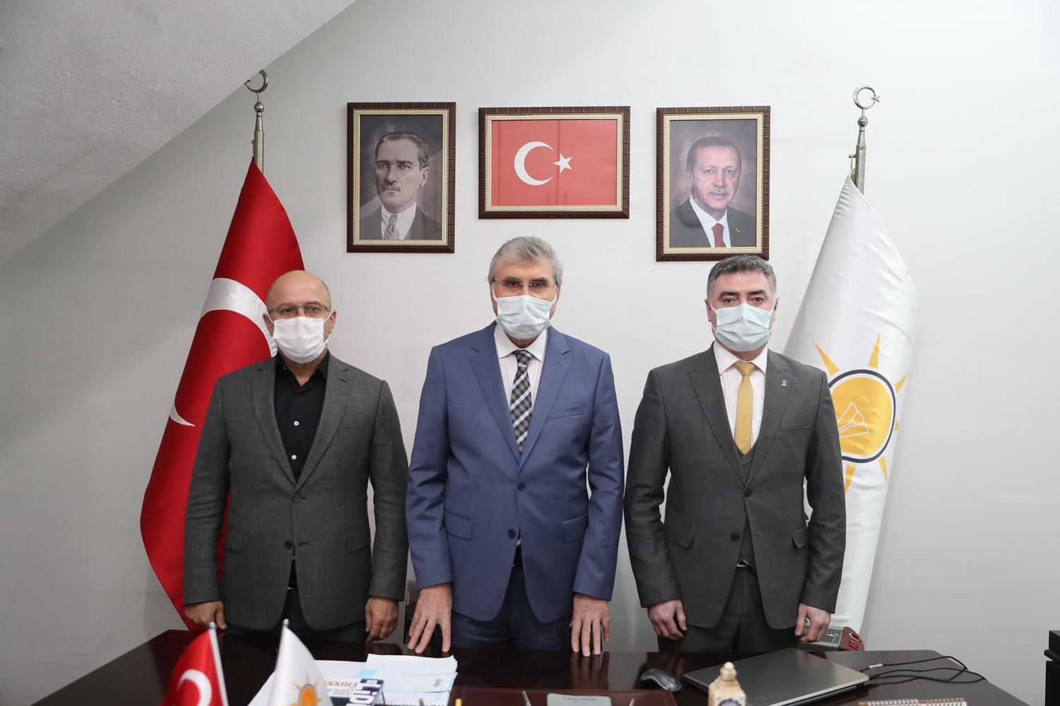 “Karapürçek’in İhtiyacı Olan Merkezi İnşa Edeceğiz”