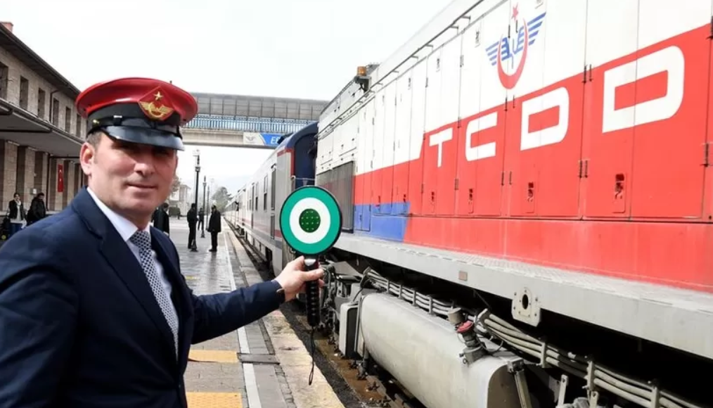 Ada Treni Halkalı'ya Gidecek  